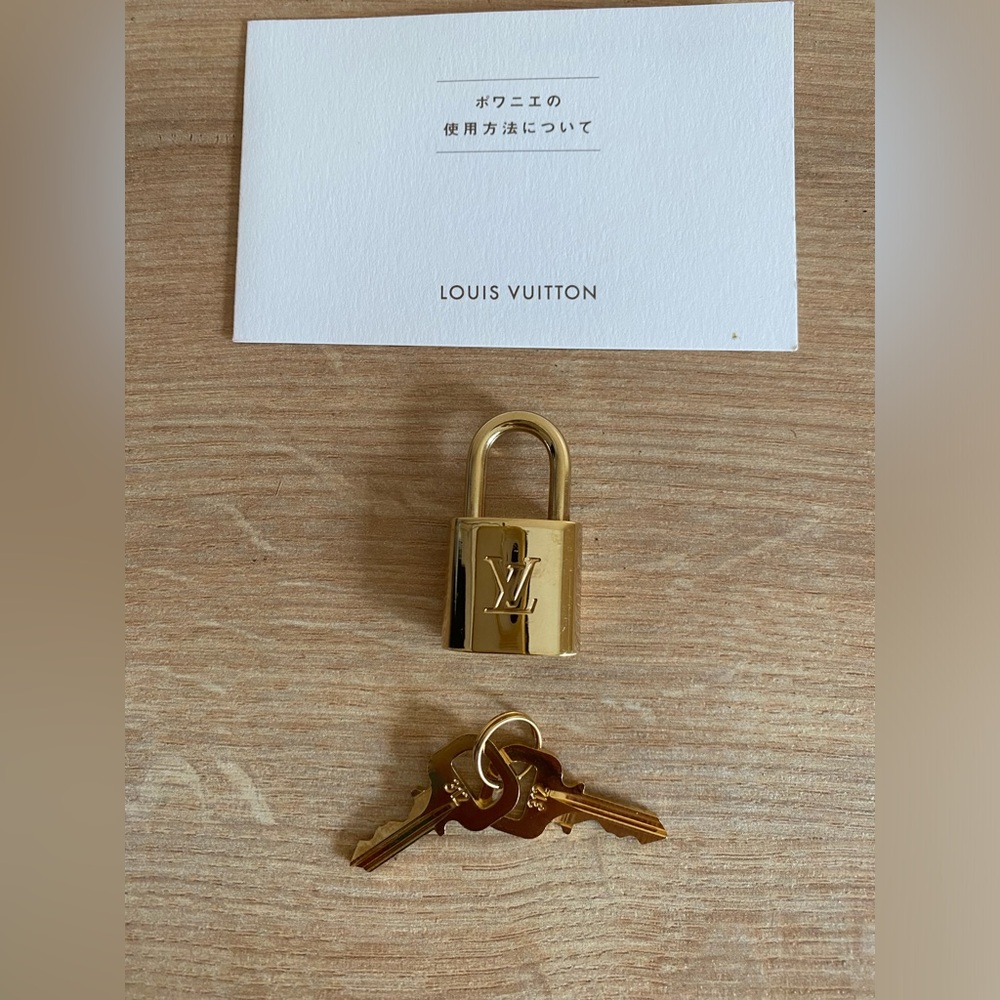 Authentic Louis Vuitton lock and keys set